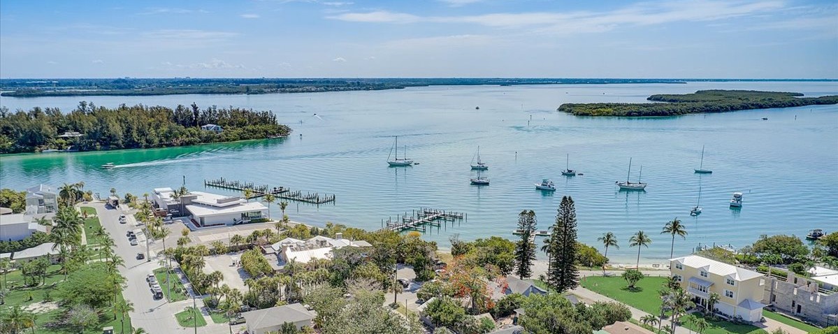 Longboat Key Village